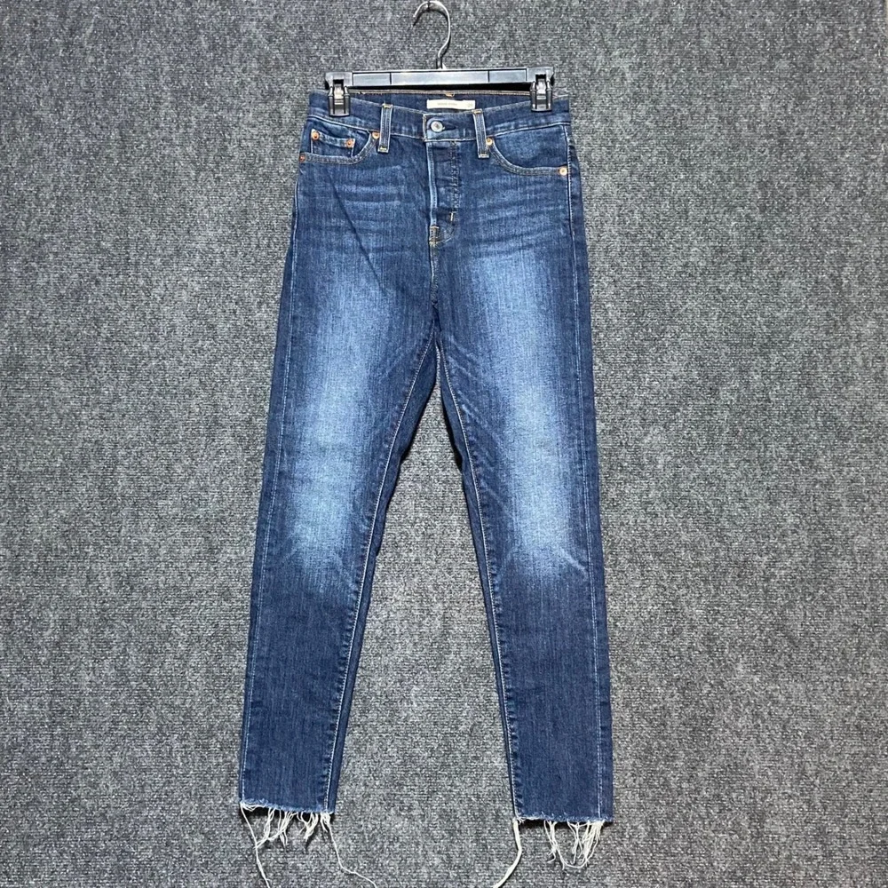Levi's Wedgie Skinny Jeans Dark Wash High Rise Raw Hem Button‎ Fly Size 26